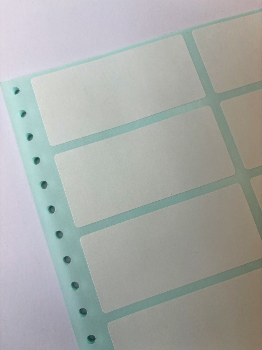 フォームラベル 