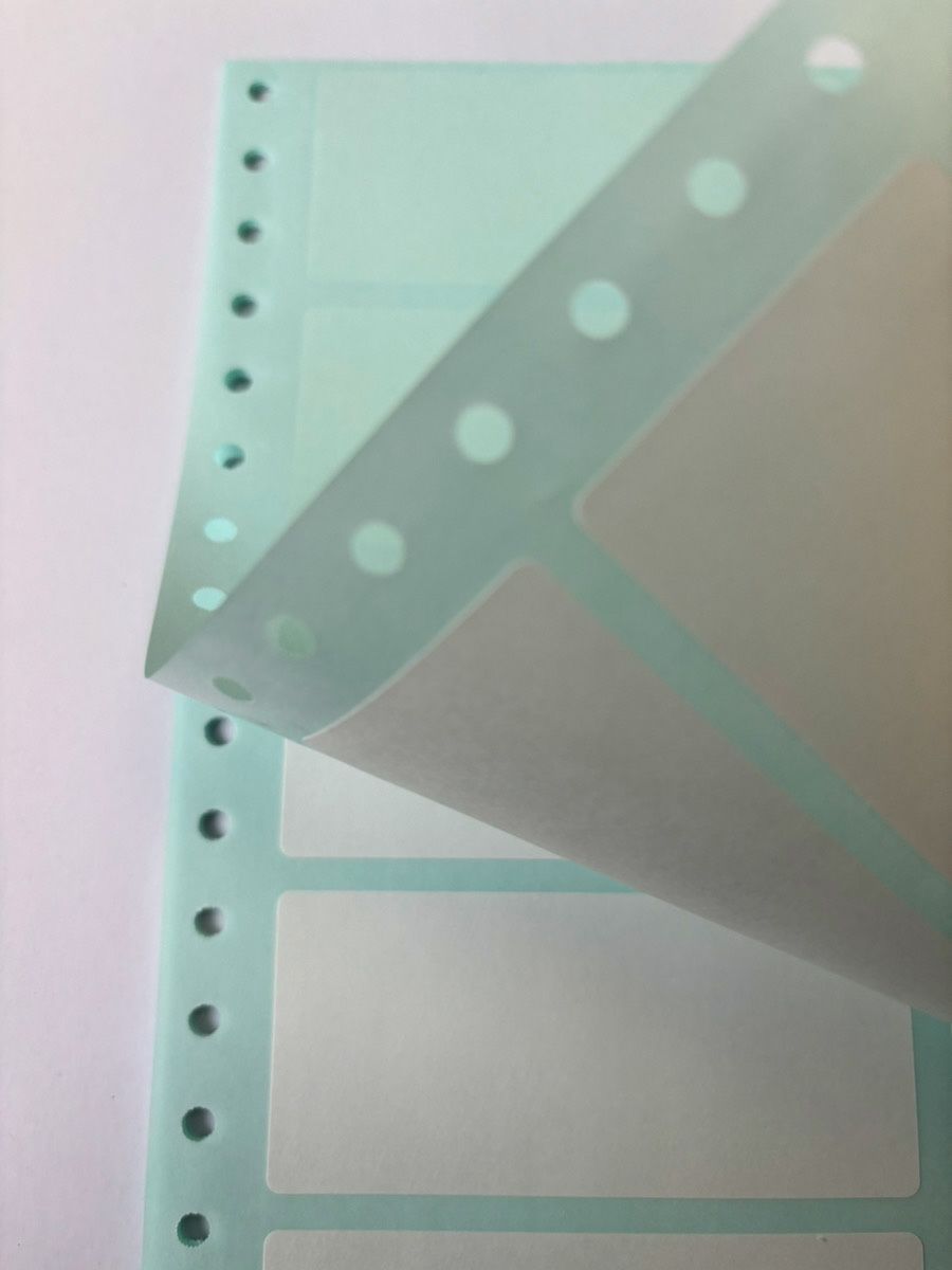 フォームラベル 